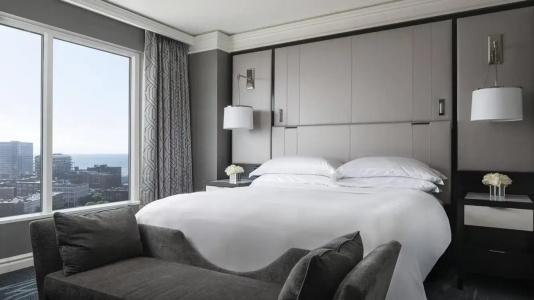 The Ritz-Carlton, - 65