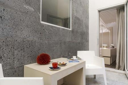 Romano House - 60