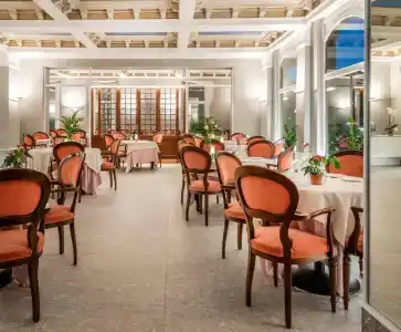 Metropole Suisse - 25
