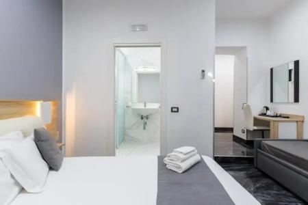 Bella Napoli Suites - 65