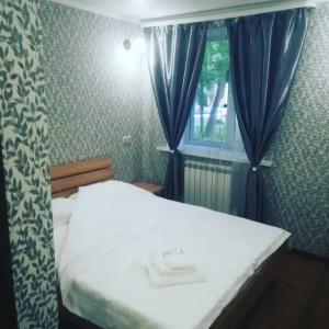 Holiday House Mini - 6