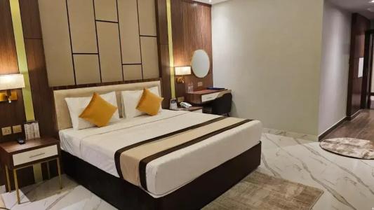 Golden Tulip Deira - 42