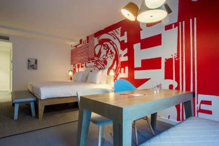 Radisson Red Brussels - 35