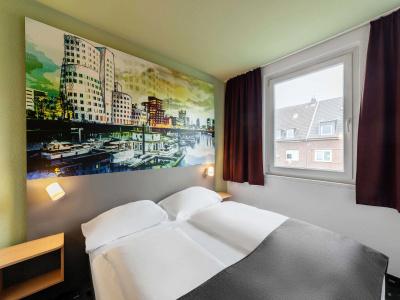 B&B Düsseldorf City-Süd - 41