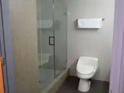 Blvd & Spa - Walking Distance To Universal Studios Hollywood - 92