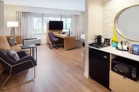 Hampton Inn & Suites by Hilton Miami Downtown/Brickell - 75