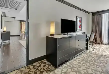 Hilton Miami Downtown - 49