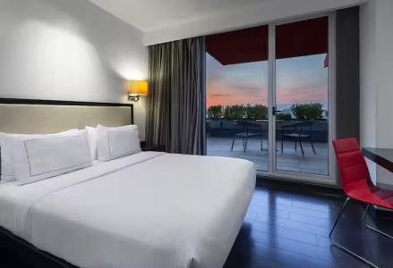Doubletree By Hilton Guadalajara Centro Historico, Mexico - 45