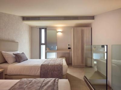 Zante Sun - 68