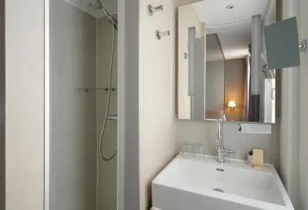 Best Western Hôtel Littéraire Arthur Rimbaud - 65