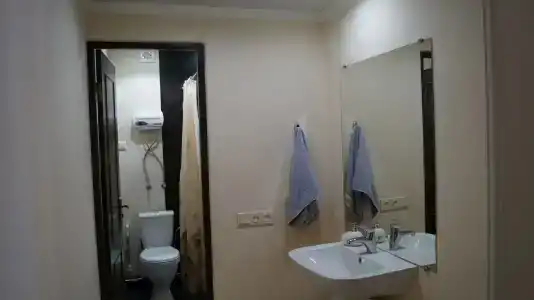 Komitas Avenue Guest House - 43
