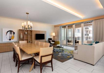 Wyndham Grand - 86