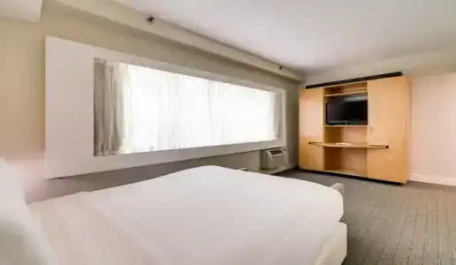 Crest Suites - 43