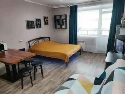 Комарова 9Б - 8