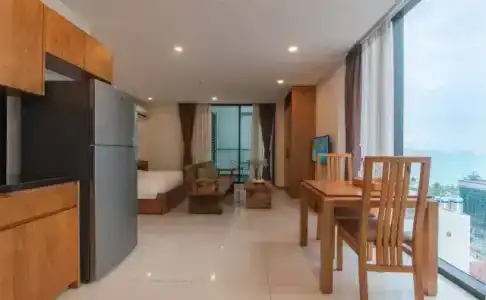 Maple & Apartment - 199