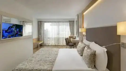 Glamour & Spa - 40