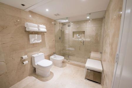 DoubleTree by Hilton Grand Biscayne Bay - 85