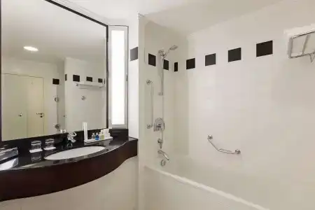 Radisson Blu Carlton, Bratislava - 24