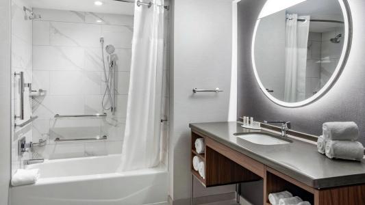 Courtyard by Marriott Washington, DC Dupont Circle - 9