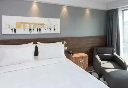 Hampton By Hilton Poznan Old Town - 30