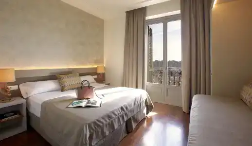 Duquesa Suites Barcelona - 55