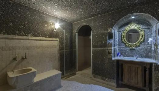 Antique Terrace Cave Suites - 55