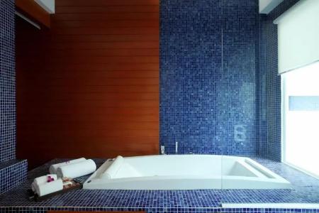 La Flora Resort Patong - Sha Extra Plus - 50