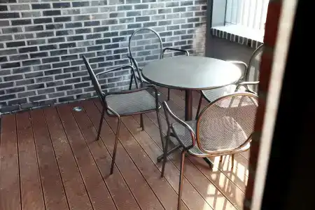 Bricks - 28