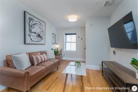 West Broadway Quarters by Thatch - 47
