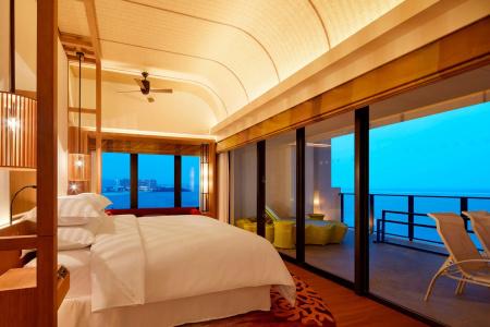 Sheraton Okinawa Sunmarina Resort - 57