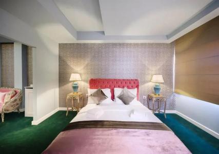 Phoenicia Comfort - 4