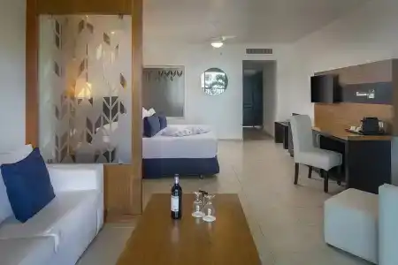 Ocean Blue & Sand Beach Resort - All Inclusive - 75