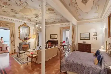Grand Excelsior Vittoria - 135