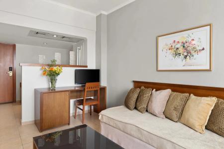 Ariti Grand - 66