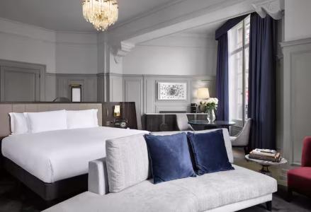The Trafalgar St. James, London Curio collection by Hilton - 78