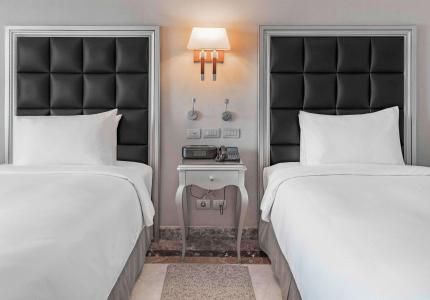 Hilton Alexandria Corniche - 95