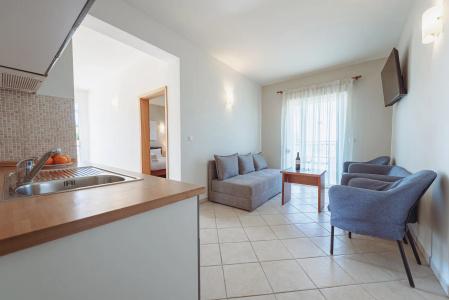 Ampelia Studios - 49