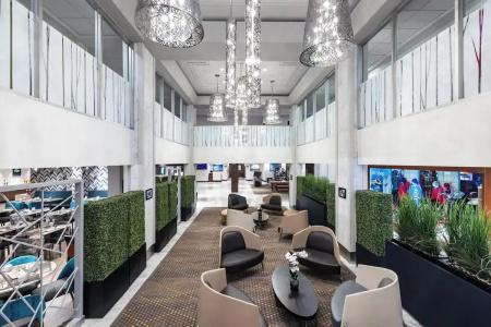 Holiday Inn Downtown Centre By Ihg - 13