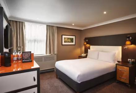 DoubleTree by Hilton London Ealing - 28