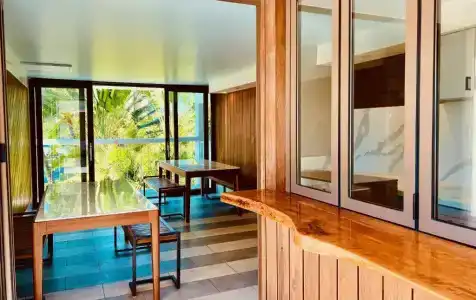 LaCroix Waikiki - 22
