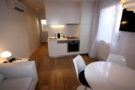 Divota Apartment - 206