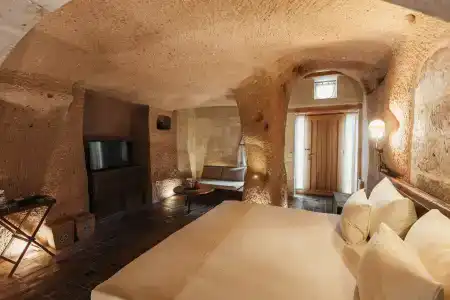 Millstone Cave Suites - 26