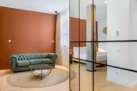Atocha Madrid, Tapestry Collection by Hilton - 75