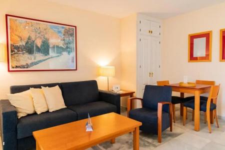 Ramada & Suites by Wyndham Costa del Sol Fuengirola - 199
