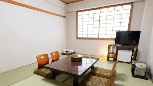 Hanazono Kaikan - 14