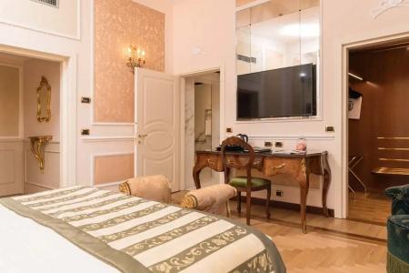 Bernini Palace - 61