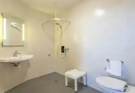 b&b hôTel Marseille Les Ports - 13