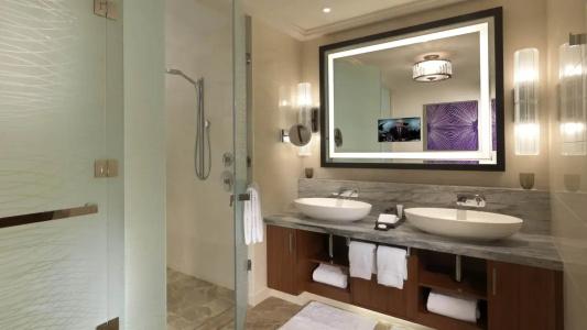 Four Seasons Abu Dhabi at Al Maryah Island - 34