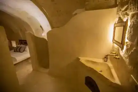 Doda Artisanal Cave - 30