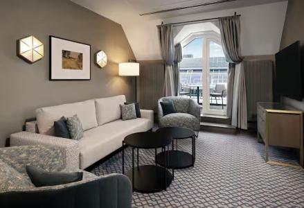 Hilton Vienna Plaza - 82